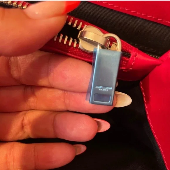 YSL Yves Saint Laurent Medium “LouLou” Bag Red - Picture 5 of 10